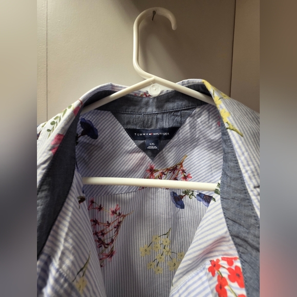 Tommy Hilfiger Multicolor Floral Men's Shirt - Picture 2 of 2